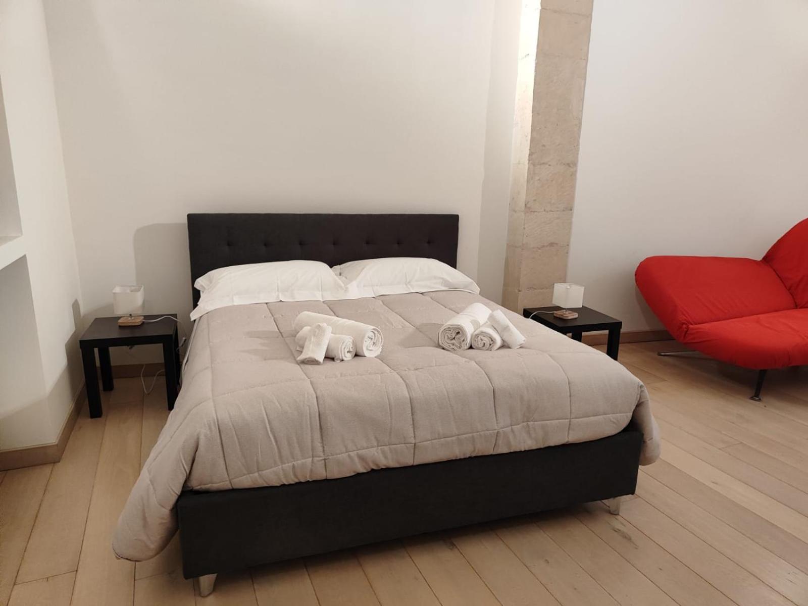 Suite Home D'Aragona Lecce Ngoại thất bức ảnh