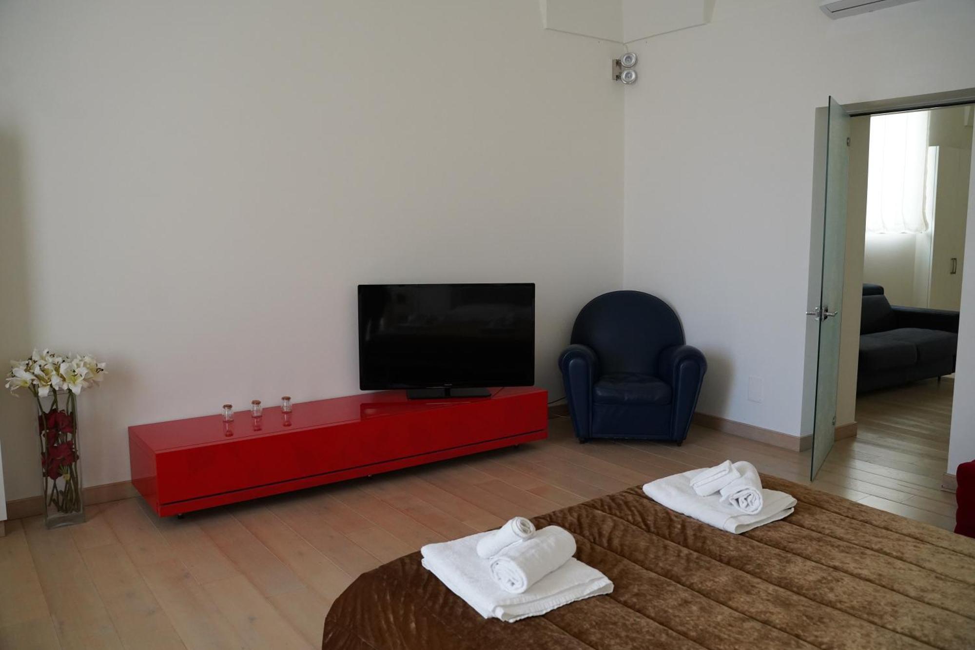 Suite Home D'Aragona Lecce Ngoại thất bức ảnh