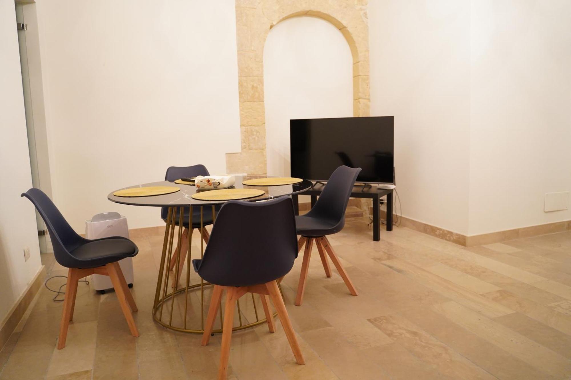 Suite Home D'Aragona Lecce Ngoại thất bức ảnh